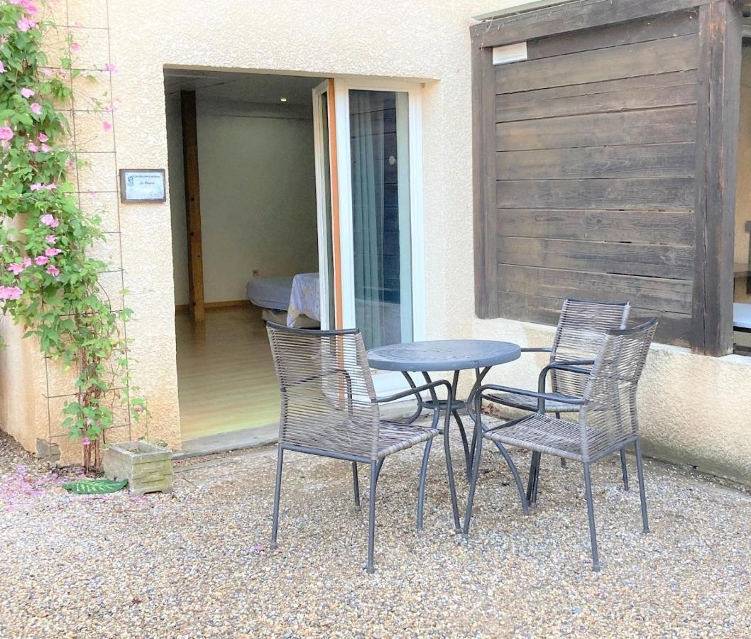Gites Du Cheron - Speak French Only Brignais Exterior photo
