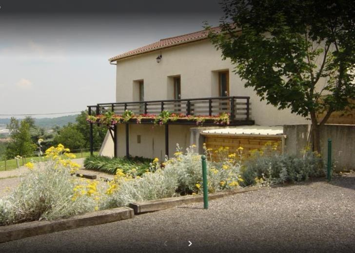 Gites Du Cheron - Speak French Only Brignais Exterior photo